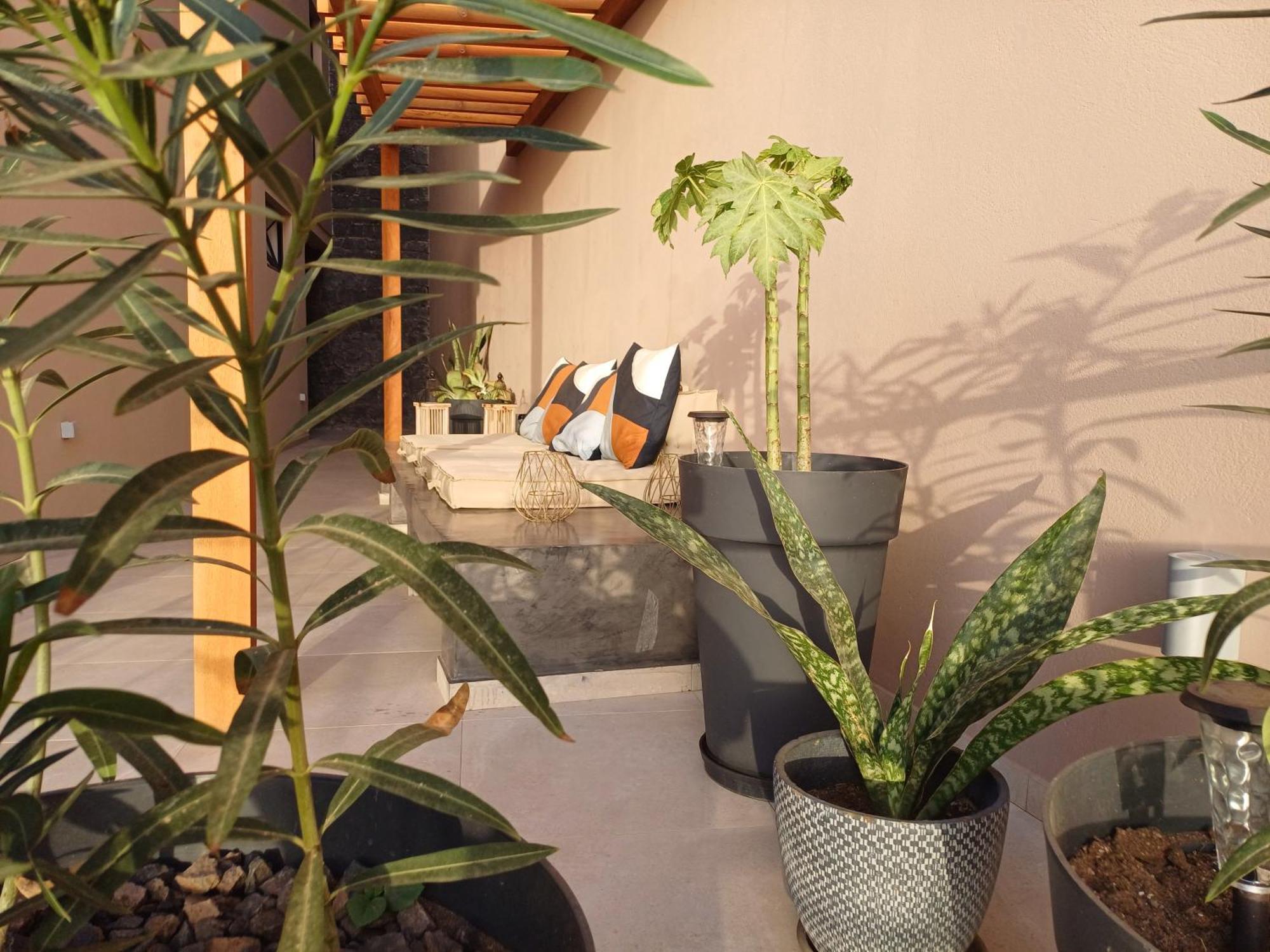 明德卢Kasa Flor住宿加早餐旅馆 外观 照片